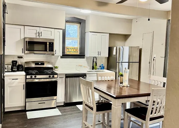 Apartamento Modern 1br Near Midway - Cta Train - Golf Nearby Chicago